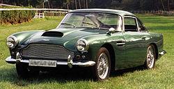 Aston Martin DB4