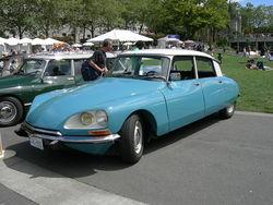 Citroen DS 19