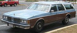 Oldsmobile Custom Cruiser