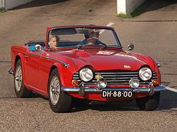 Triumph TR250